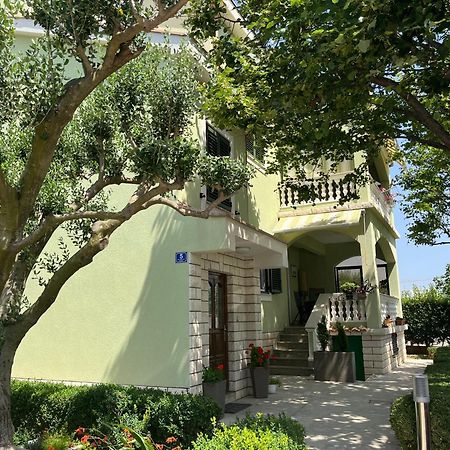 Apartman Adrijan Sukosan Exterior photo